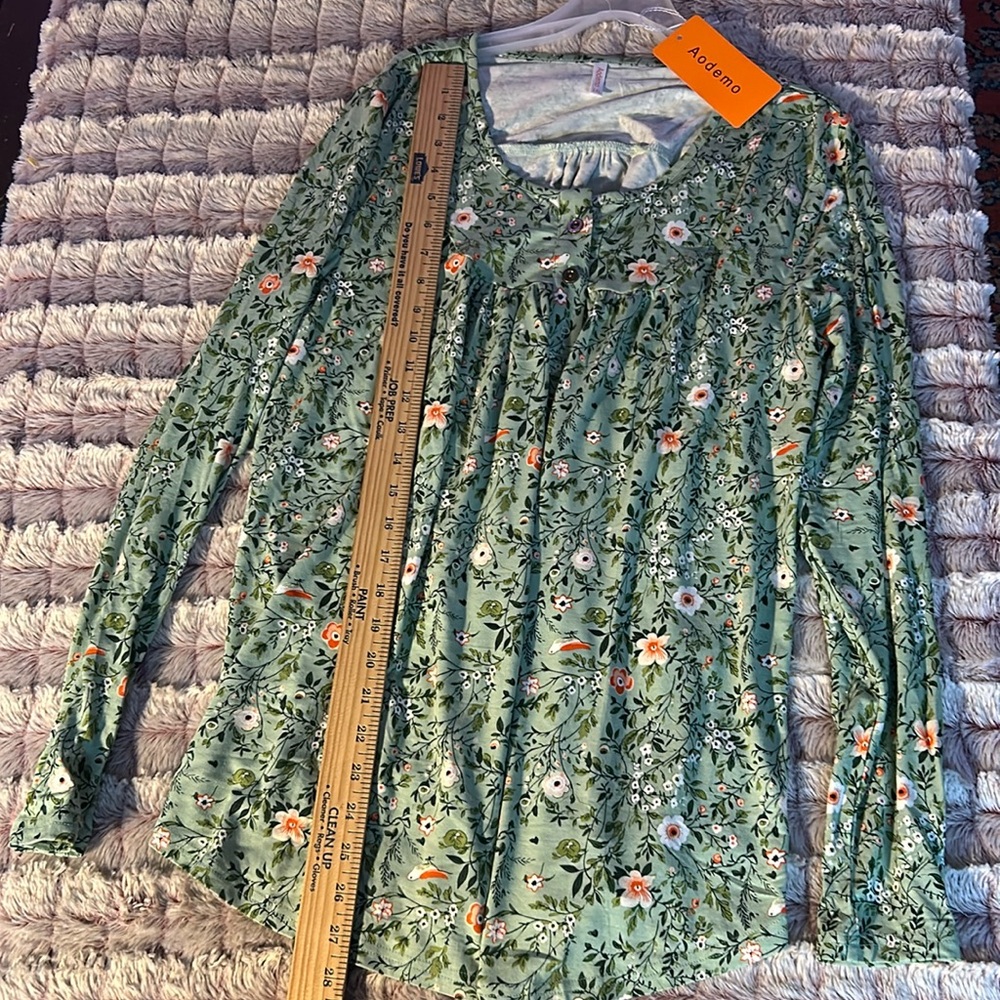 So soft Aodemo long sleeve top size 2x
